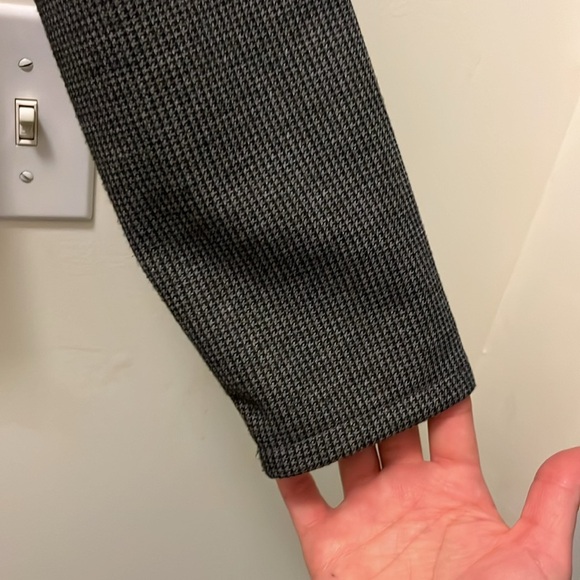 Maurice’s gray/black houndstooth Open front blazer size Medium - Picture 4 of 9